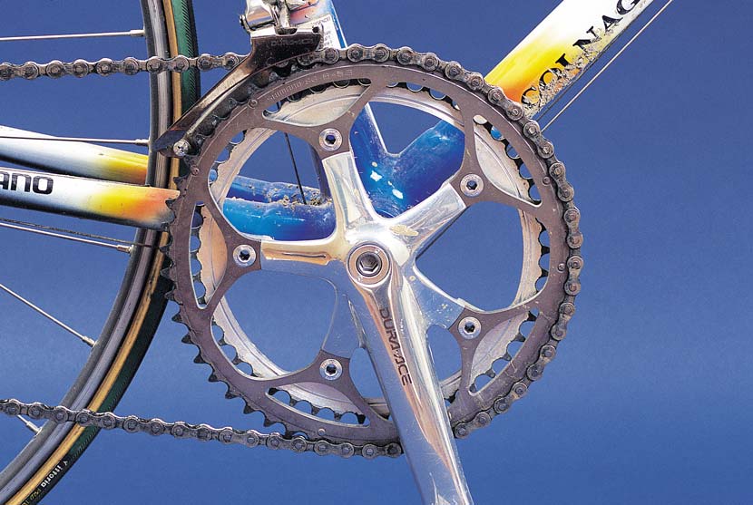 The lightweight but robust hollow Shimano Dura-Ace cranks, with the standard 53-tooth nickel plated outer chainring, and an aftermarket unbranded 46-tooth inside ring. A big ratio for a powerful man…! Photo: Yuzuru Sunada