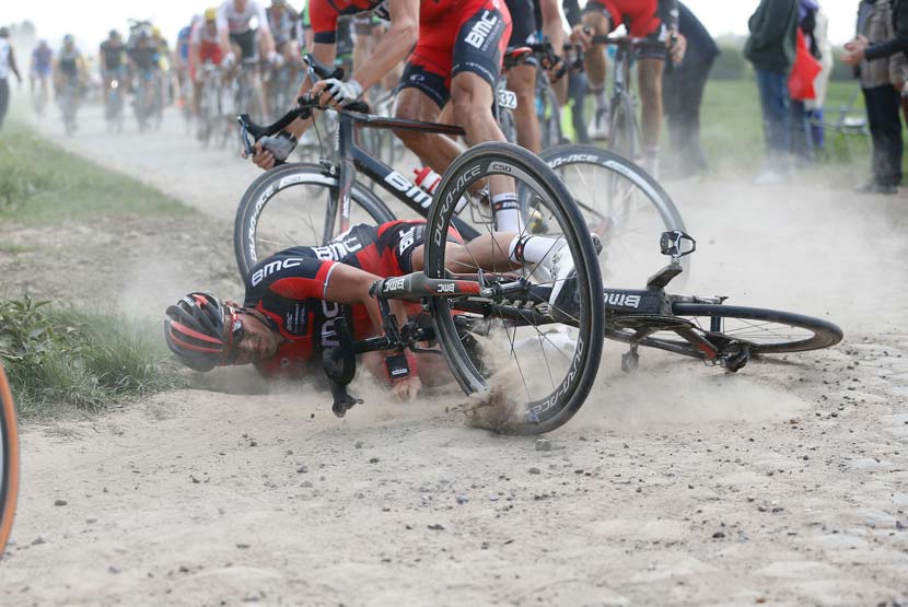 Greg Van Avermaet, the leader of BMC for Paris-Roubaix, gets a taste of the pavé. Photo: Yuzuru Sunada