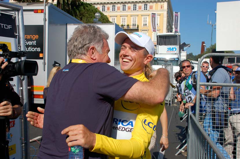 Gerry Ryan congratulates Gerrans on taking the lead of GC of the 100th Tour after stage four. Photo: Rob Arnold